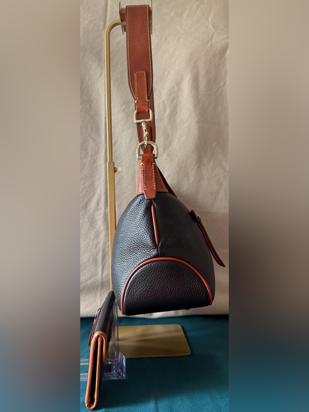 Dooney & Bourke Black with Brown Trim Pebbled Leather Shoulder Bag & Wallet - Picture 4 of 16